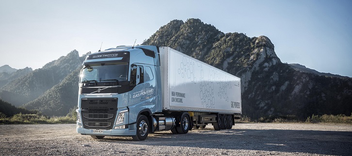 Мировая премьера: новые грузовики Volvo Trucks снижают уровень выбросов CO2 на 20–100%